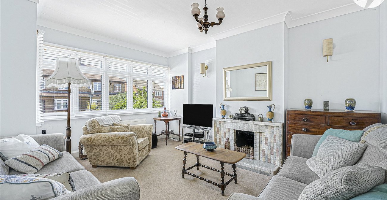 4 bedroom house for sale in Crayford | Robinson Jackson