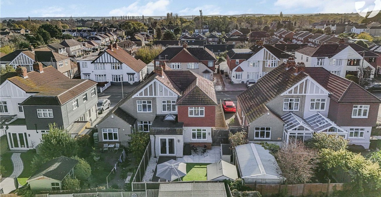 4 bedroom house for sale in West Dartford | Robinson Jackson