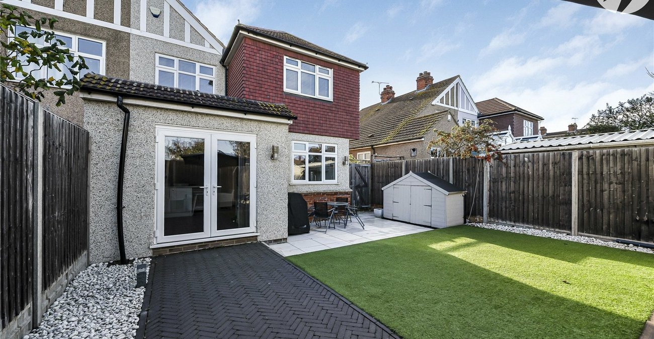 4 bedroom house for sale in West Dartford | Robinson Jackson