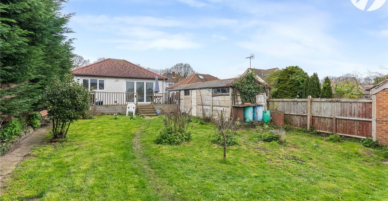 3 bedroom bungalow for sale in Swanley | Robinson Jackson