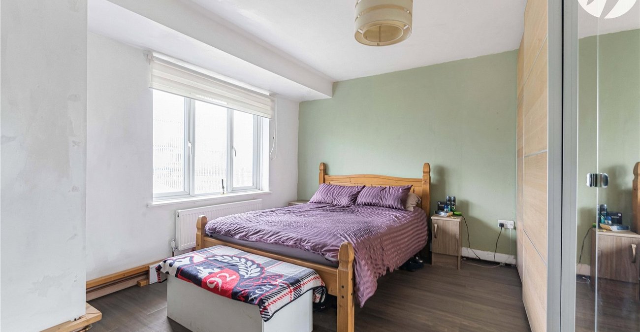 3 bedroom bungalow for sale in Swanley | Robinson Jackson