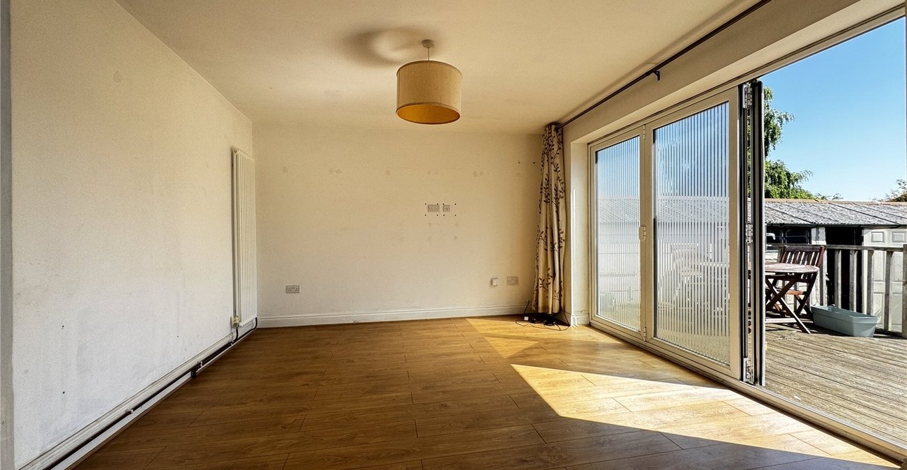 3 bedroom bungalow for sale in Swanley | Robinson Jackson