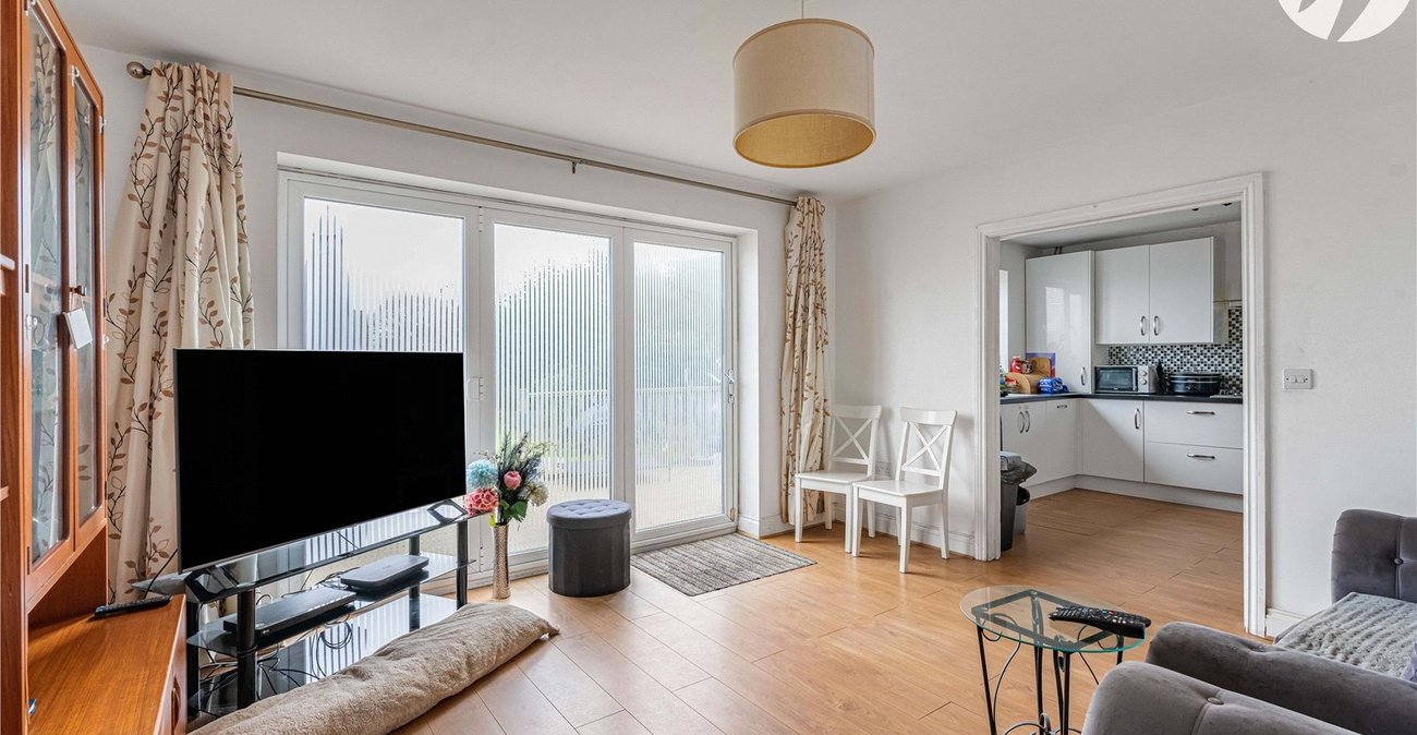 3 bedroom bungalow for sale in Swanley | Robinson Jackson