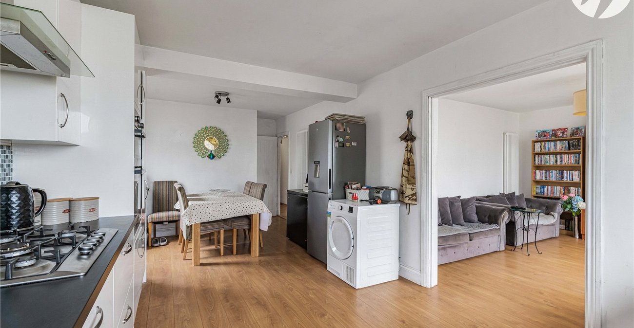 3 bedroom bungalow for sale in Swanley | Robinson Jackson