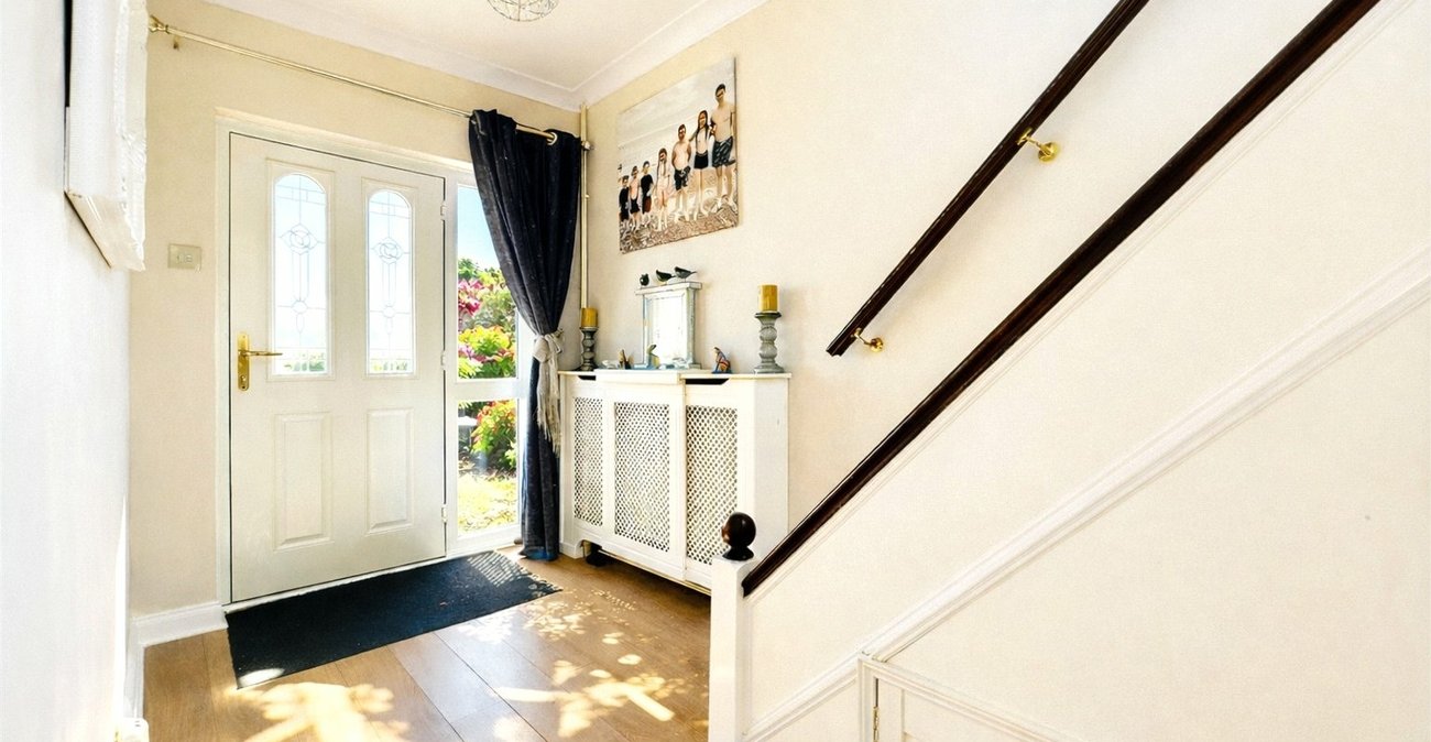 3 bedroom house for sale in Swanley | Robinson Jackson