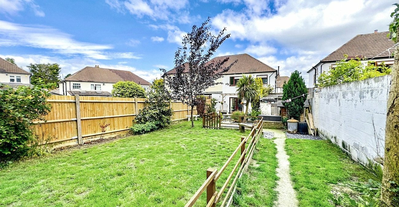 3 bedroom house for sale in Swanley | Robinson Jackson