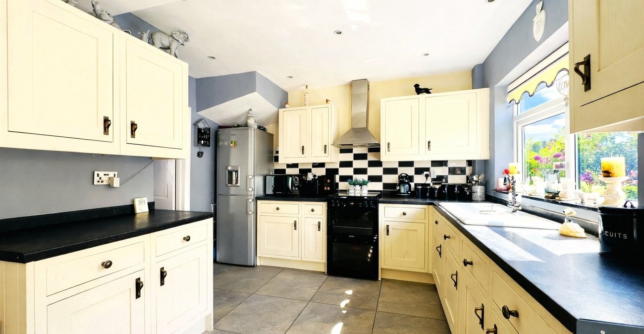 3 bedroom house for sale in Swanley | Robinson Jackson