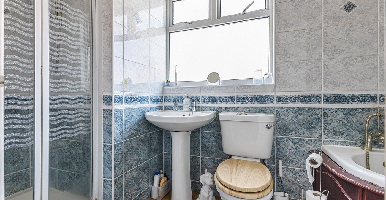 4 bedroom house for sale in Swanley | Robinson Jackson