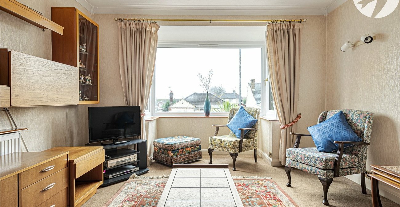 3 bedroom house for sale in Swanley | Robinson Jackson