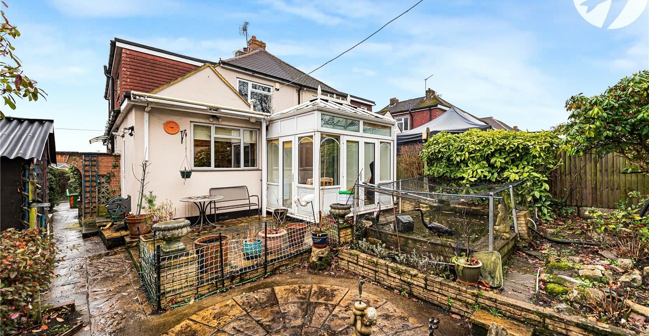 3 bedroom house for sale in Swanley | Robinson Jackson