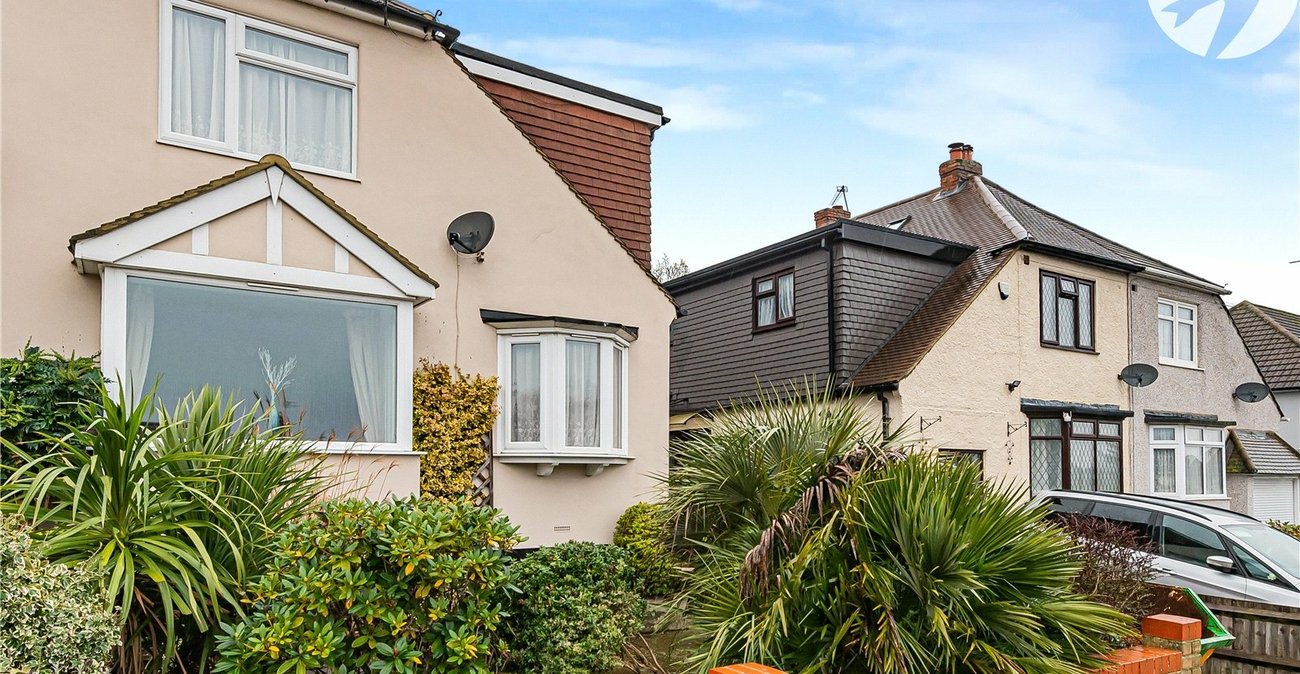 3 bedroom house for sale in Swanley | Robinson Jackson