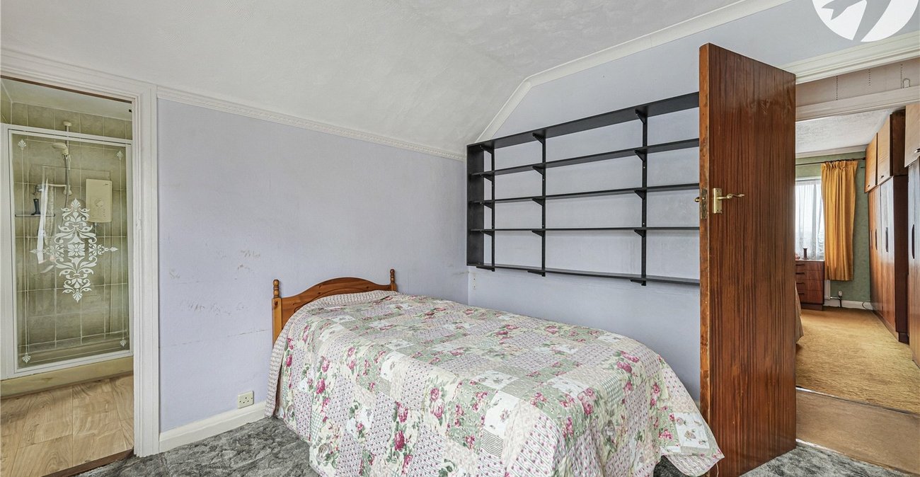 3 bedroom house for sale in Swanley | Robinson Jackson