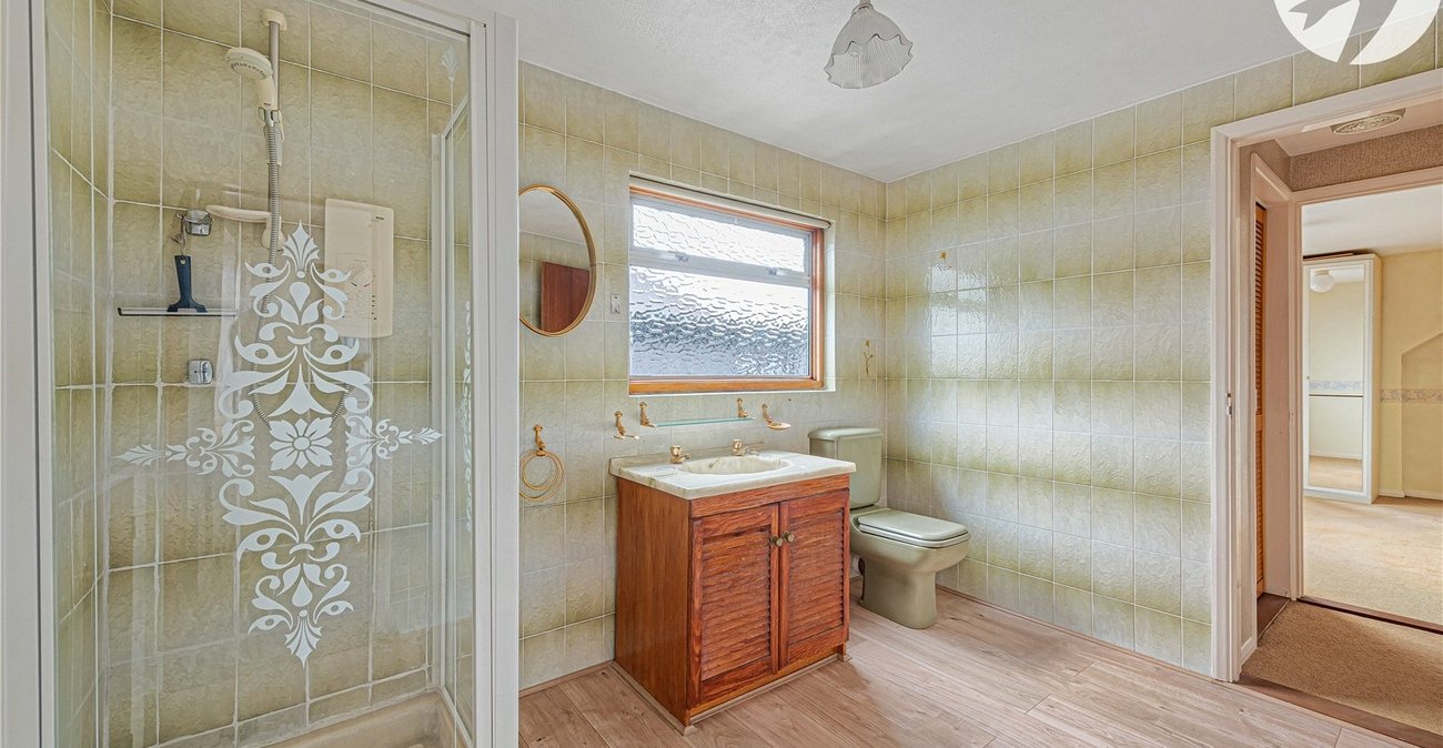 3 bedroom house for sale in Swanley | Robinson Jackson