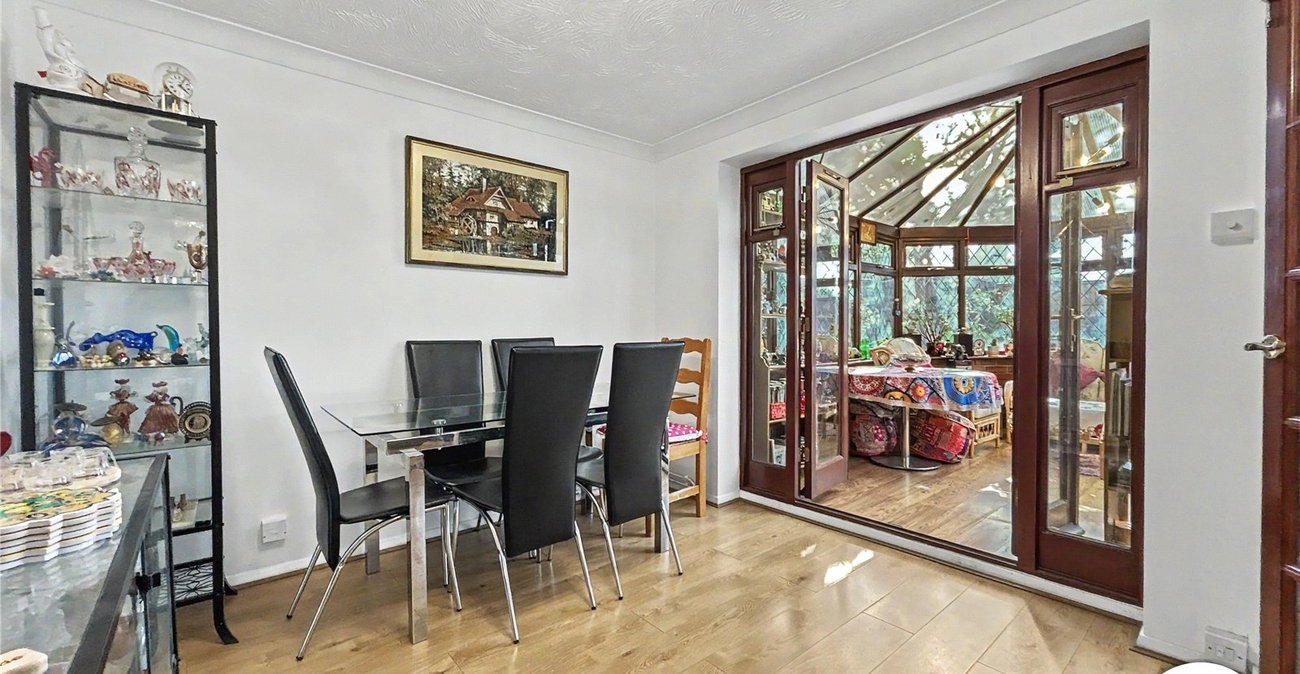 4 bedroom house for sale in Sidcup | Robinson Jackson