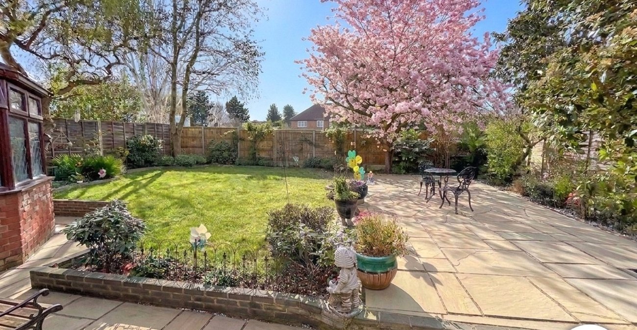 4 bedroom house for sale in Sidcup | Robinson Jackson