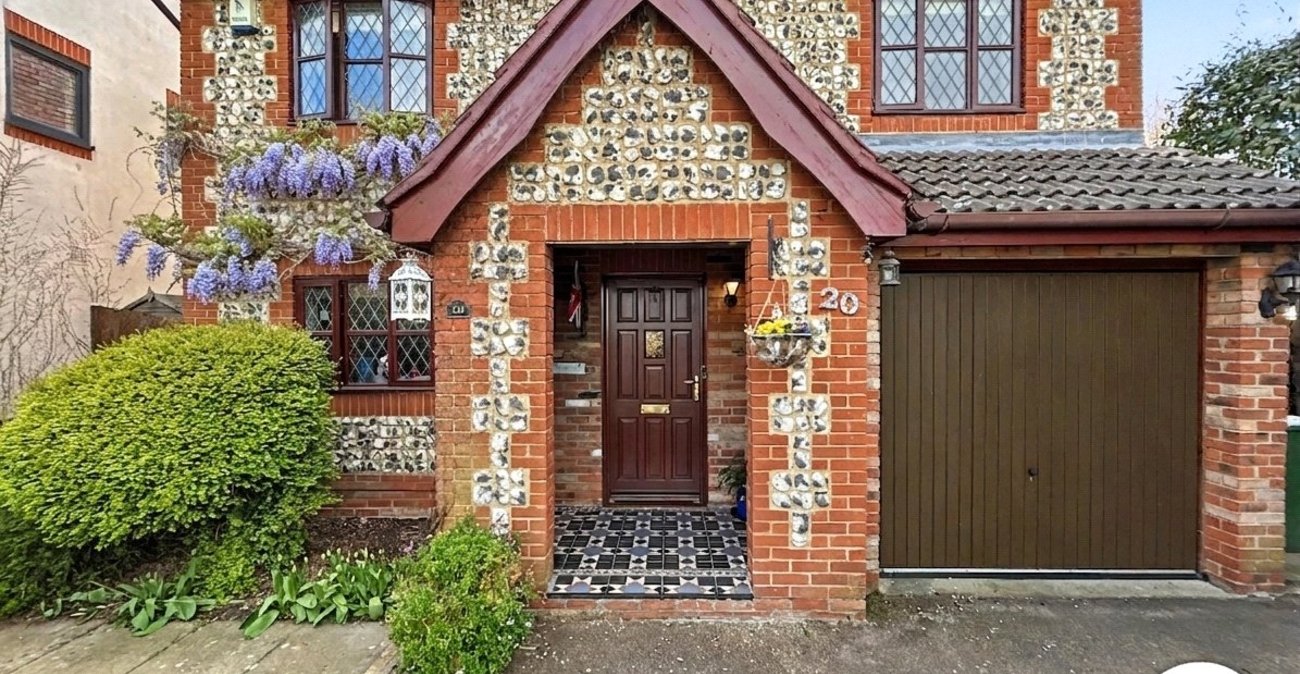 4 bedroom house for sale in Sidcup | Robinson Jackson