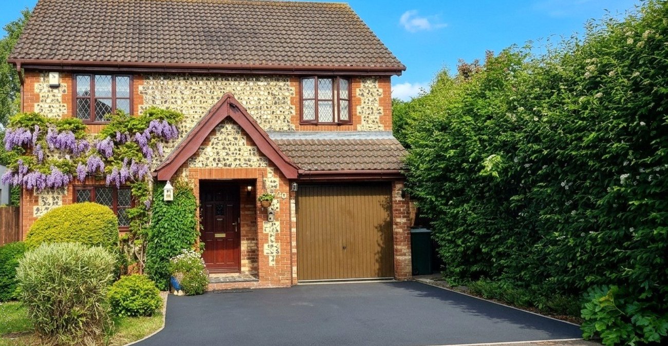 4 bedroom house for sale in Sidcup | Robinson Jackson