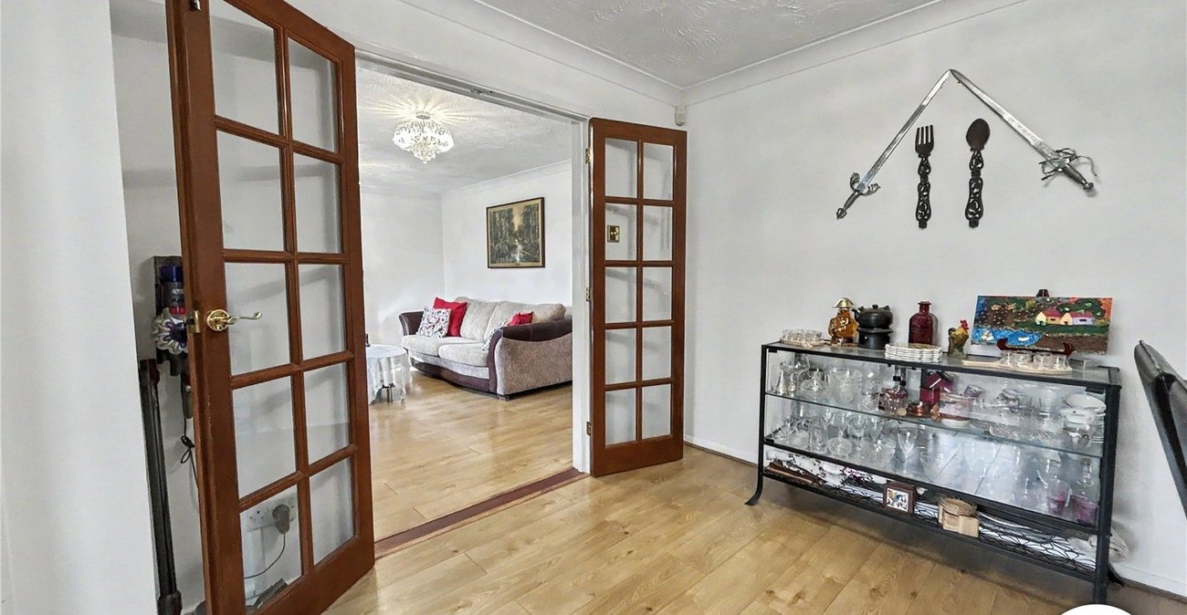 4 bedroom house for sale in Sidcup | Robinson Jackson