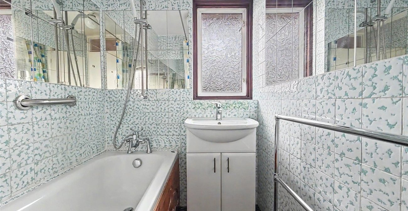 3 bedroom house for sale in Hempstead | Robinson Michael & Jackson