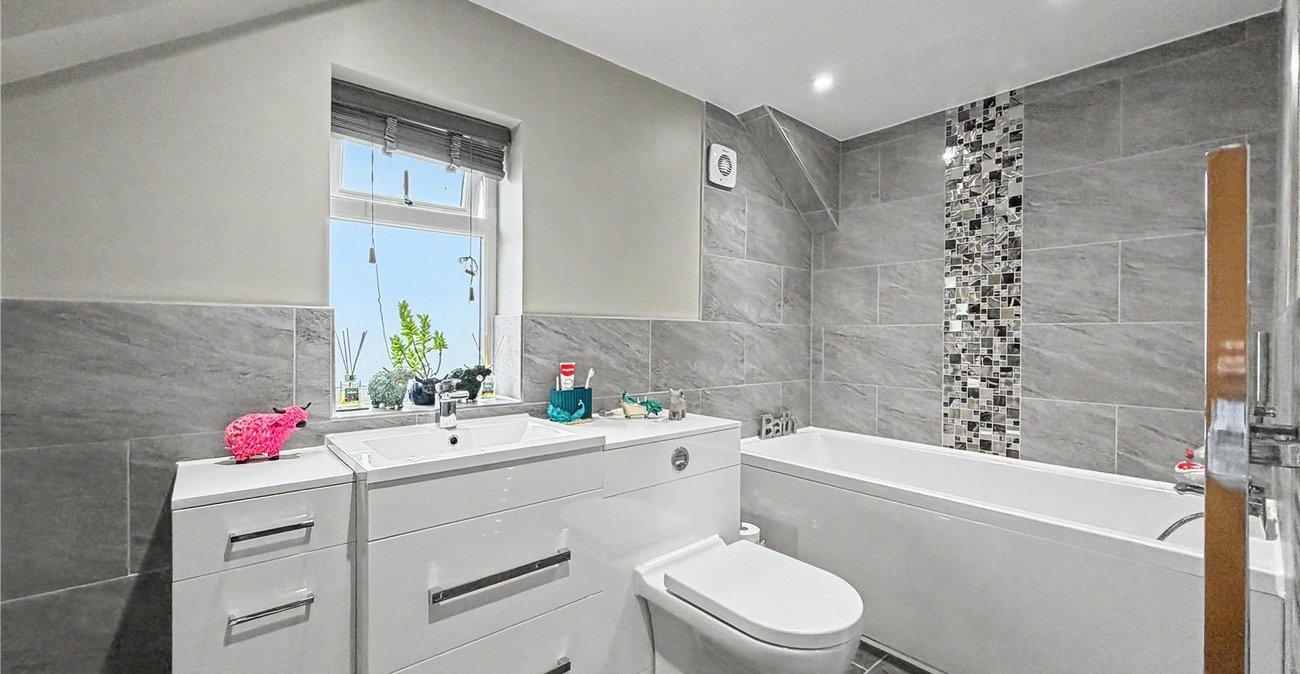 4 bedroom property for sale in Hempstead | Robinson Michael & Jackson