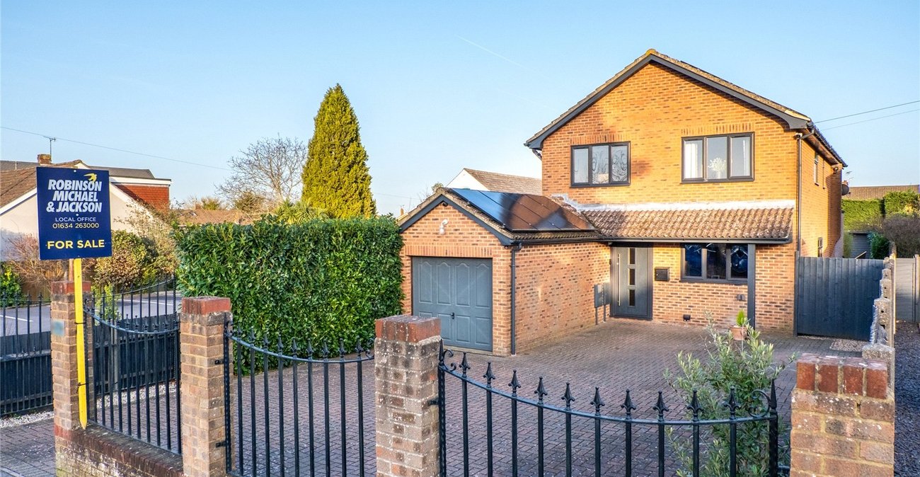 4 bedroom house for sale in Hempstead | Robinson Michael & Jackson