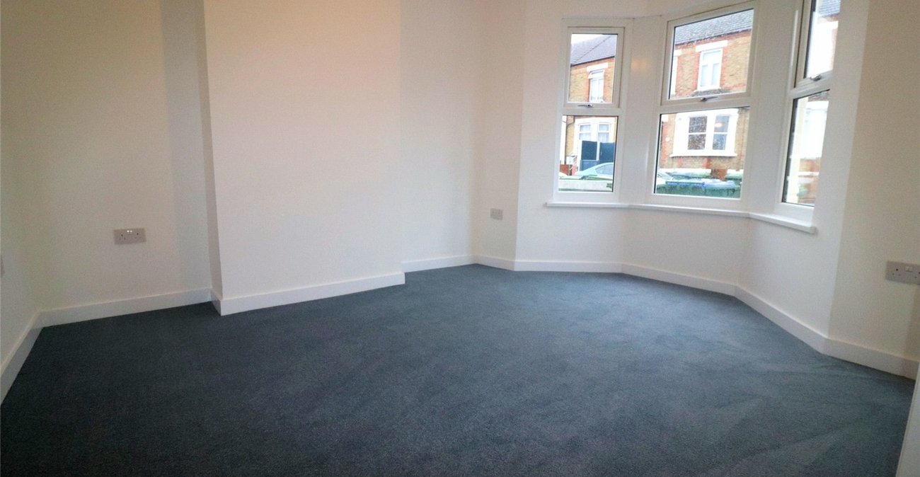 3 bedroom house for sale in Erith | Robinson Jackson