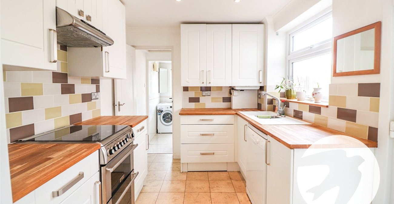3 bedroom house for sale in Erith | Robinson Jackson