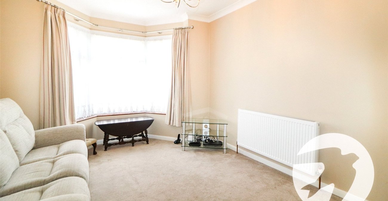 3 bedroom house for sale in Erith | Robinson Jackson