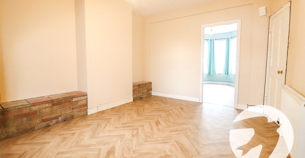 3 bedroom house for sale in Northumberland Heath | Robinson Jackson