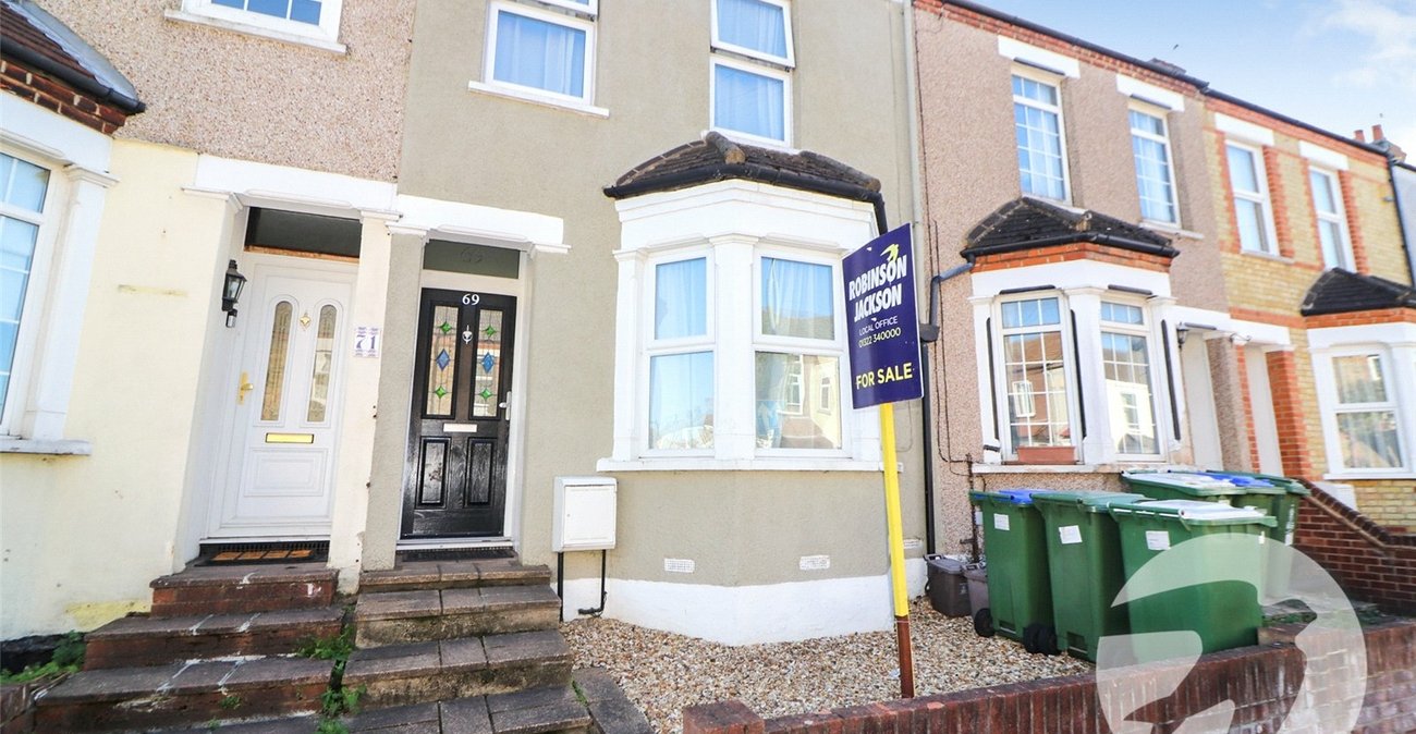 3 bedroom house for sale in Northumberland Heath | Robinson Jackson