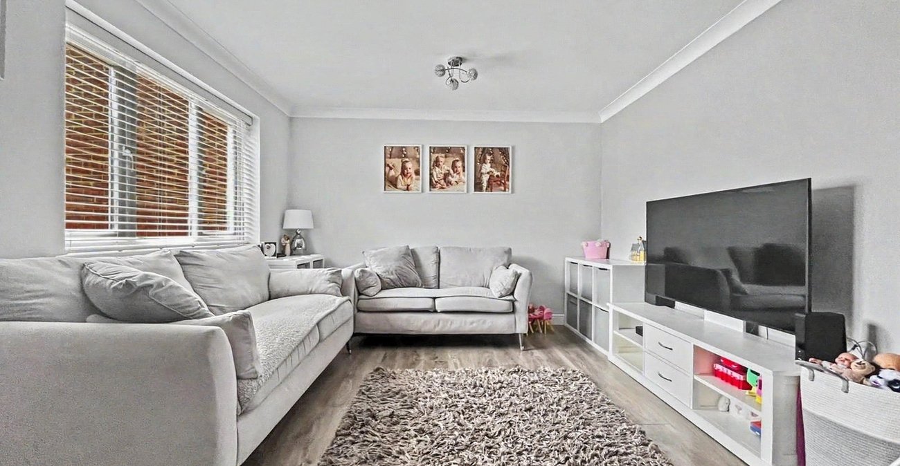 3 bedroom house for sale in Princes Park | Robinson Michael & Jackson