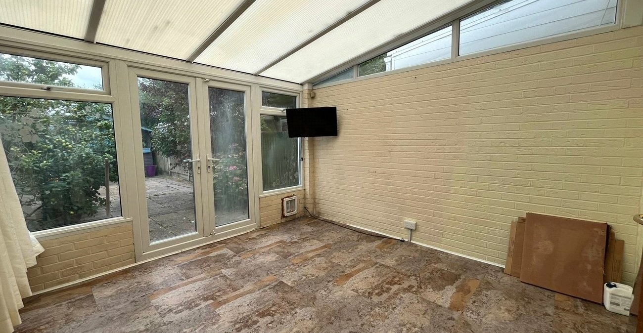 2 bedroom house for sale in Princes Park | Robinson Michael & Jackson