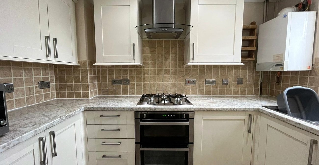 2 bedroom house for sale in Princes Park | Robinson Michael & Jackson