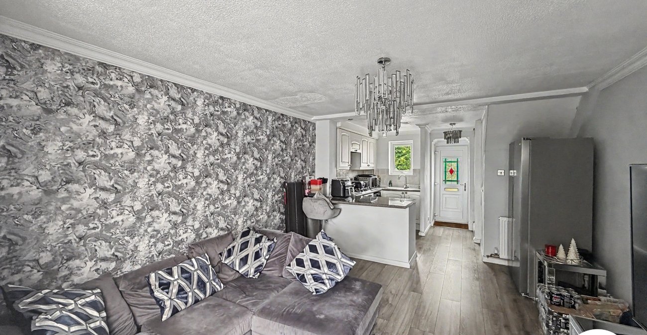 2 bedroom house for sale in Princes Park | Robinson Michael & Jackson