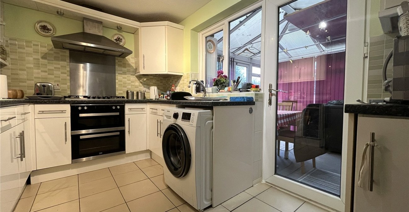 2 bedroom house for sale in Walderslade Woods | Robinson Michael & Jackson