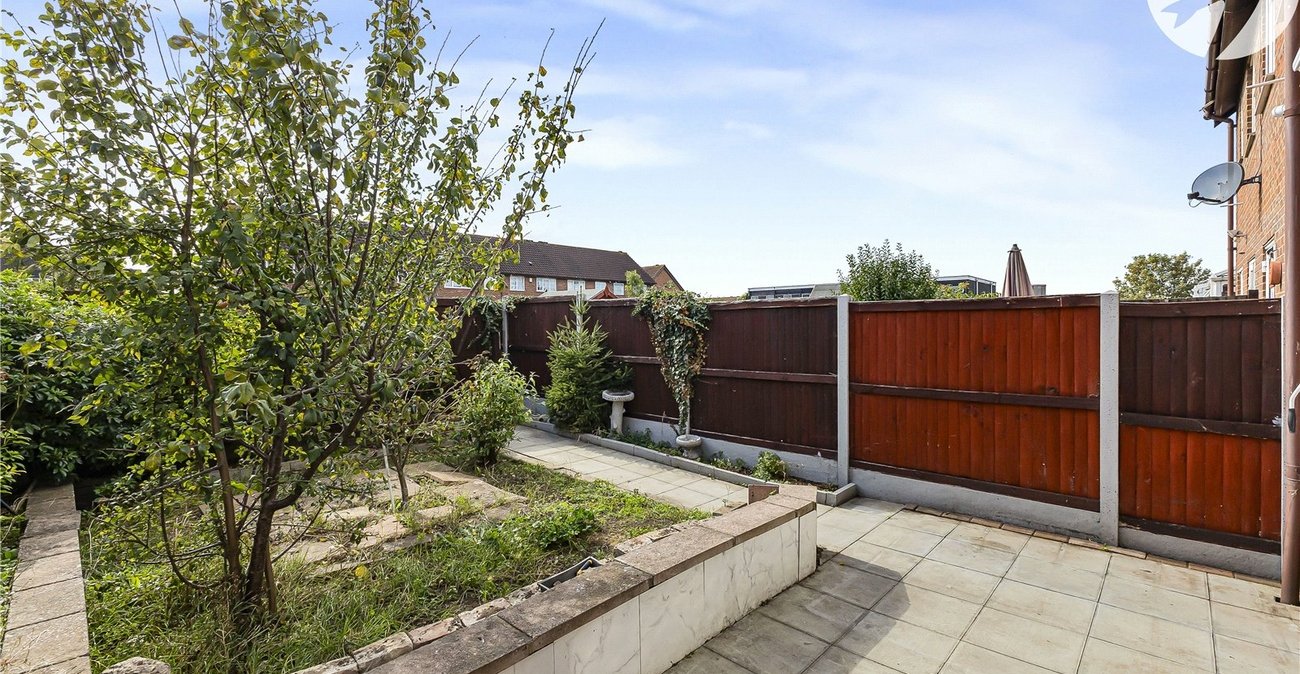 3 bedroom house for sale in Dartford | Robinson Jackson