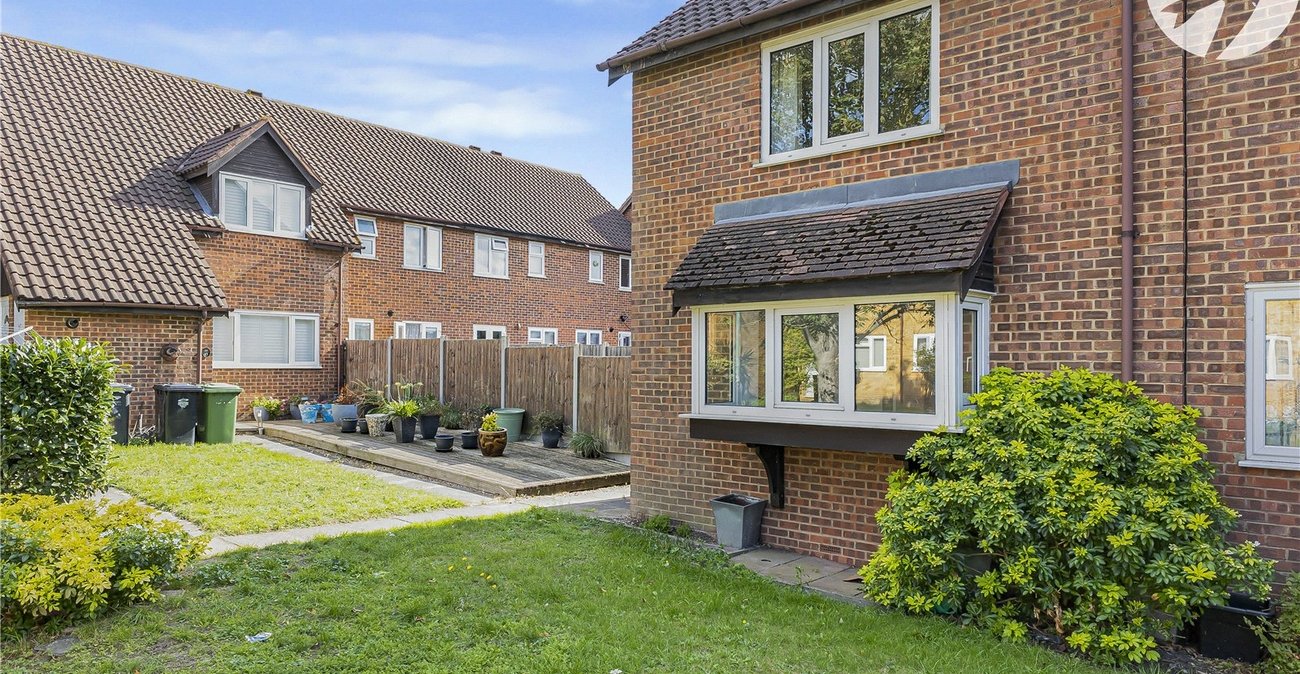 3 bedroom house for sale in Dartford | Robinson Jackson