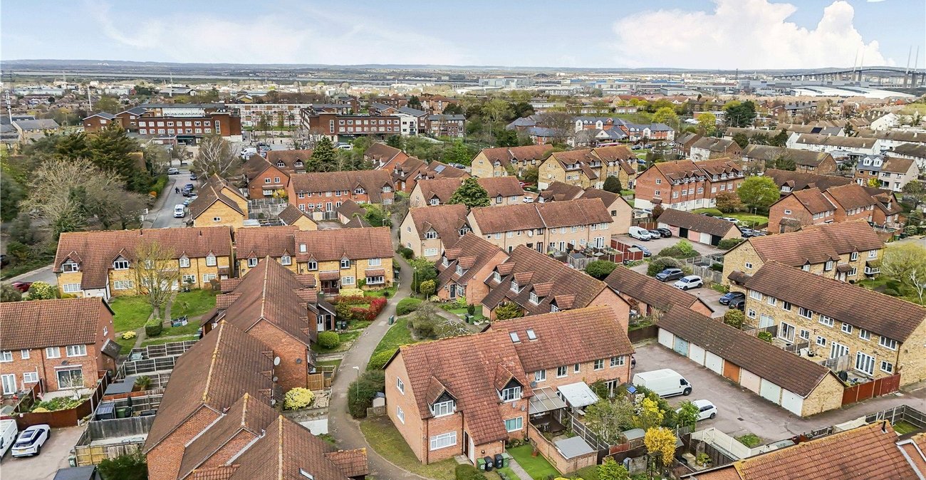 1 bedroom property for sale in Dartford | Robinson Jackson