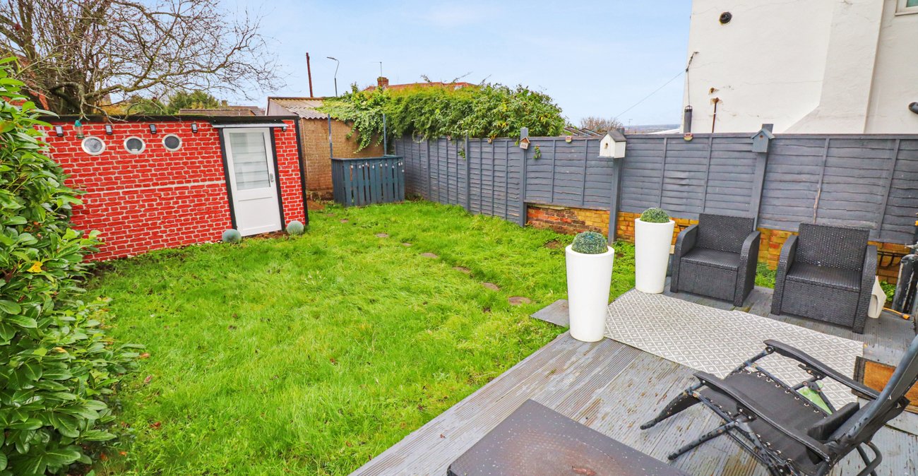 3 bedroom house for sale in Belvedere | Robinson Jackson