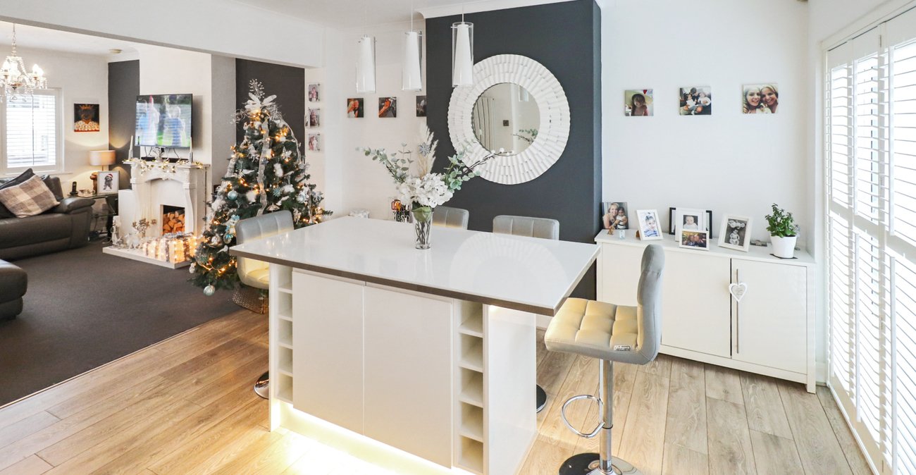 3 bedroom house for sale in Belvedere | Robinson Jackson