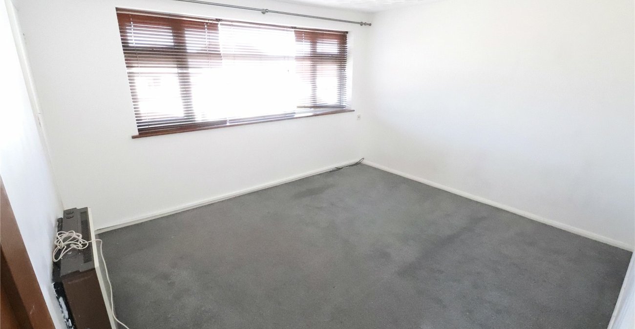 2 bedroom property for sale in Belvedere | Robinson Jackson