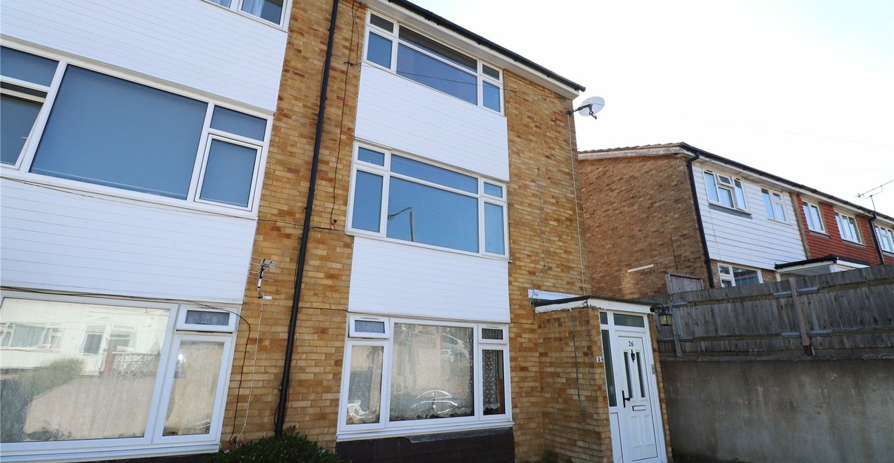 2 bedroom property for sale in Belvedere | Robinson Jackson