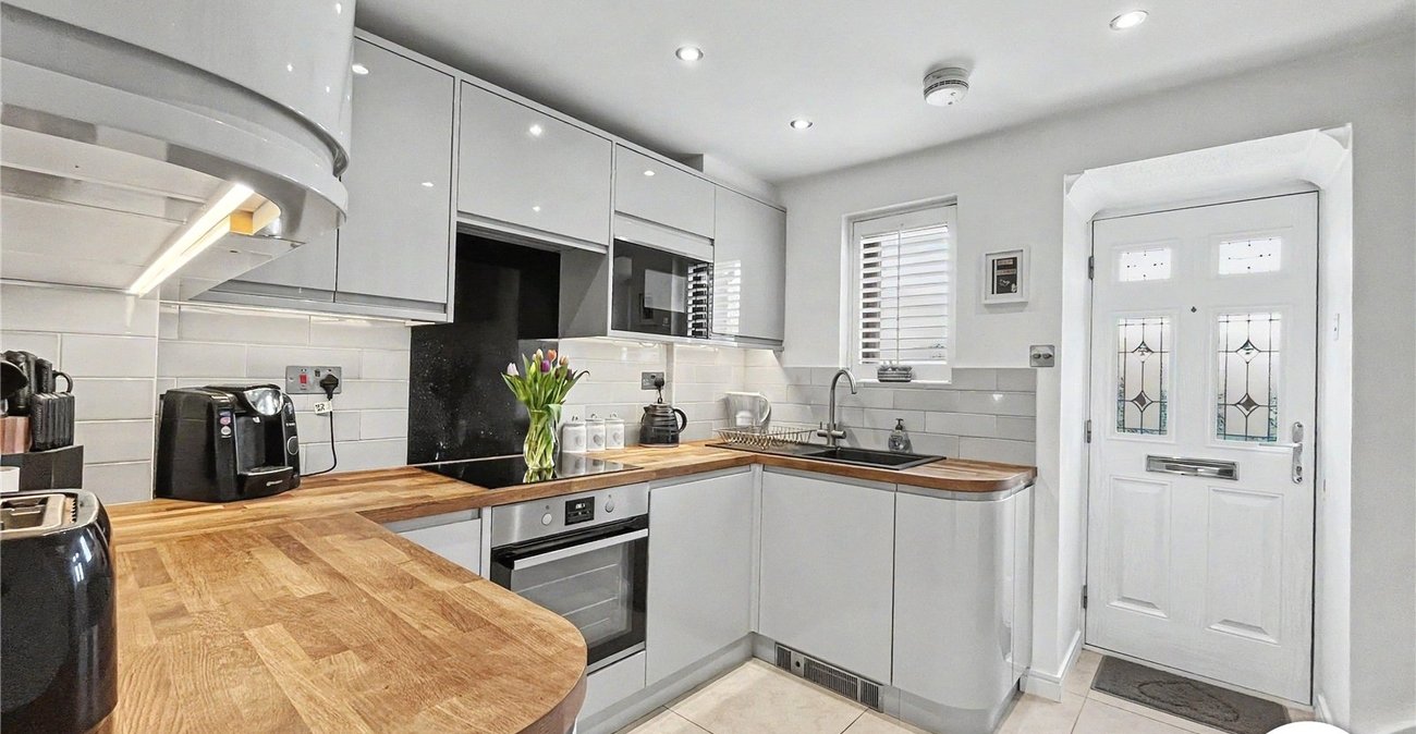 2 bedroom house for sale in Princes Park | Robinson Michael & Jackson