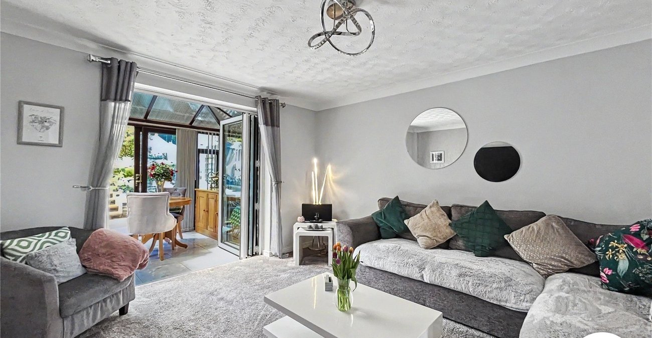 2 bedroom house for sale in Princes Park | Robinson Michael & Jackson