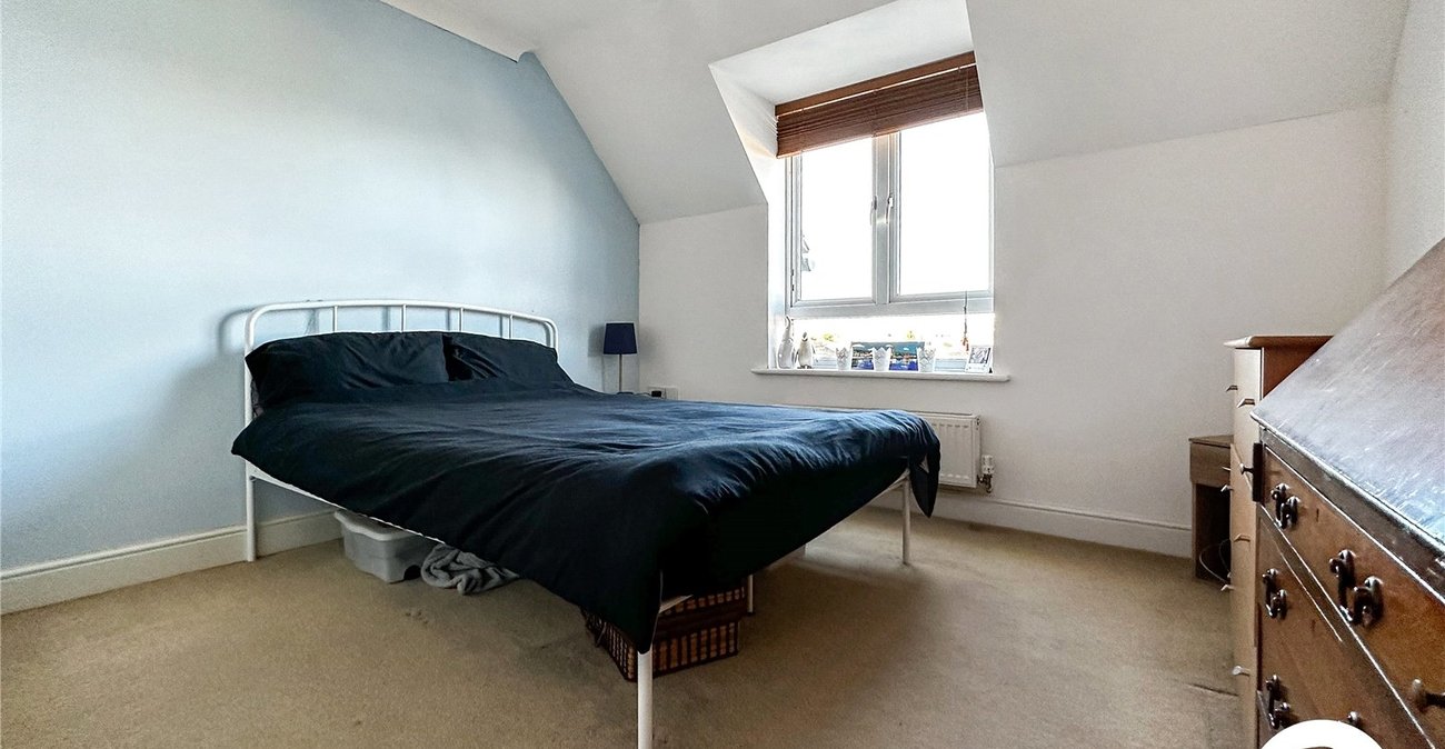 1 bedroom property for sale in Britannia Road | Robinson Michael & Jackson