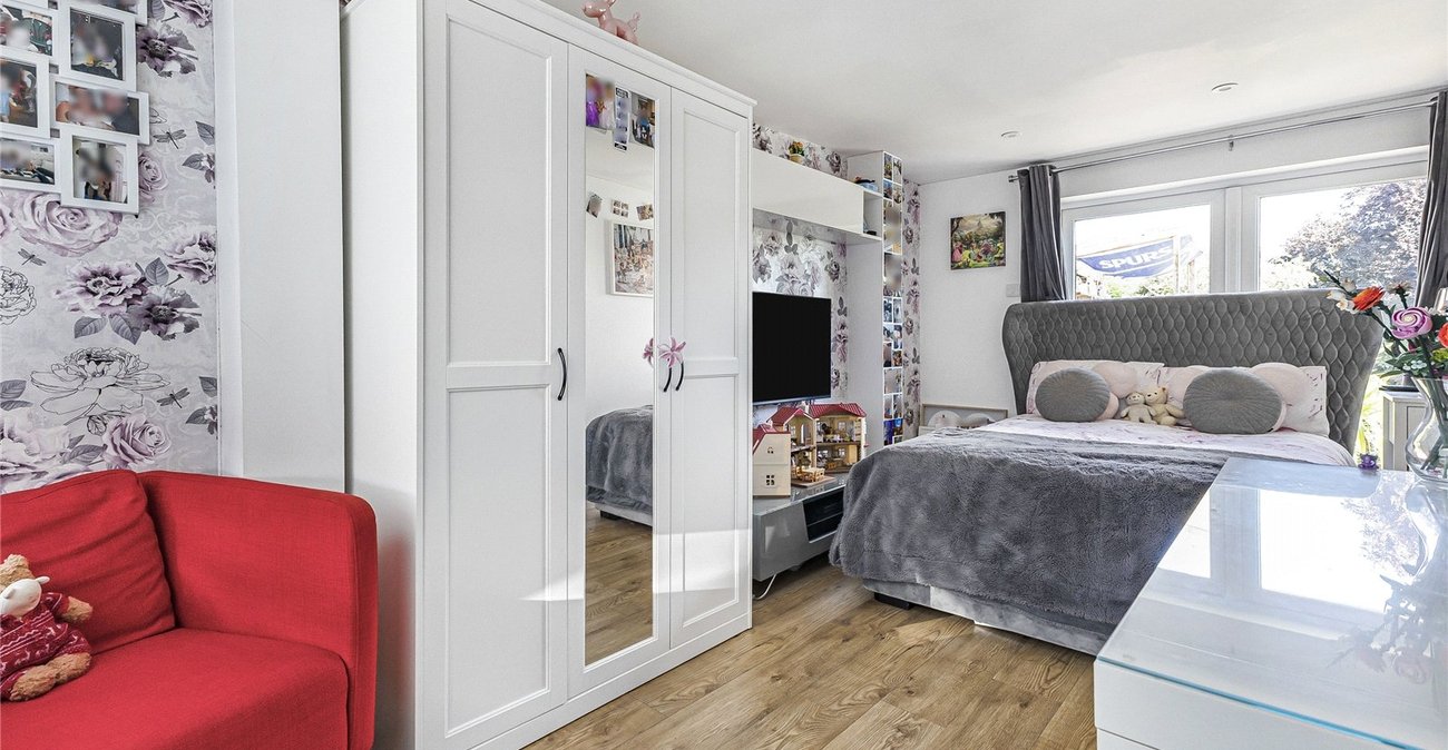 4 bedroom house for sale in Gravesend | Robinson Michael & Jackson