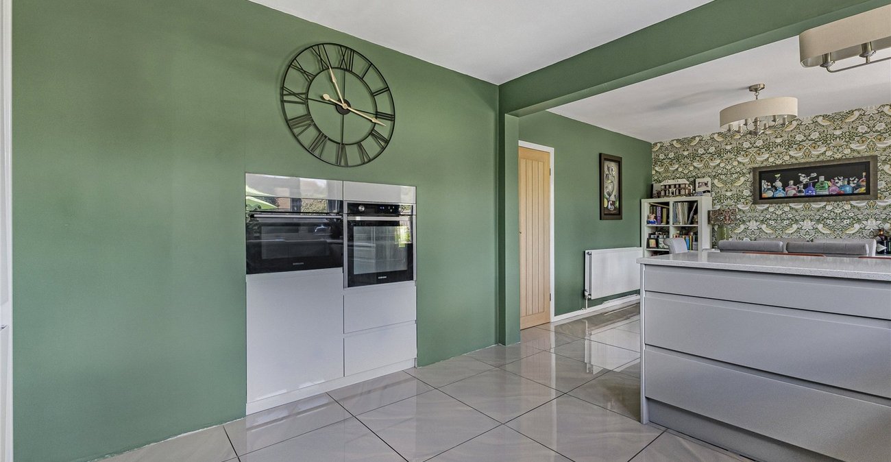 4 bedroom house for sale in Gravesend | Robinson Michael & Jackson
