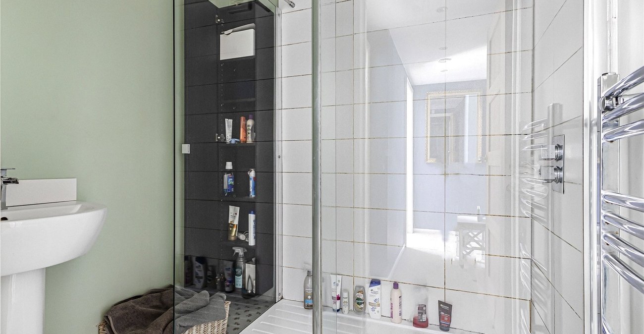 4 bedroom house for sale in Gravesend | Robinson Michael & Jackson