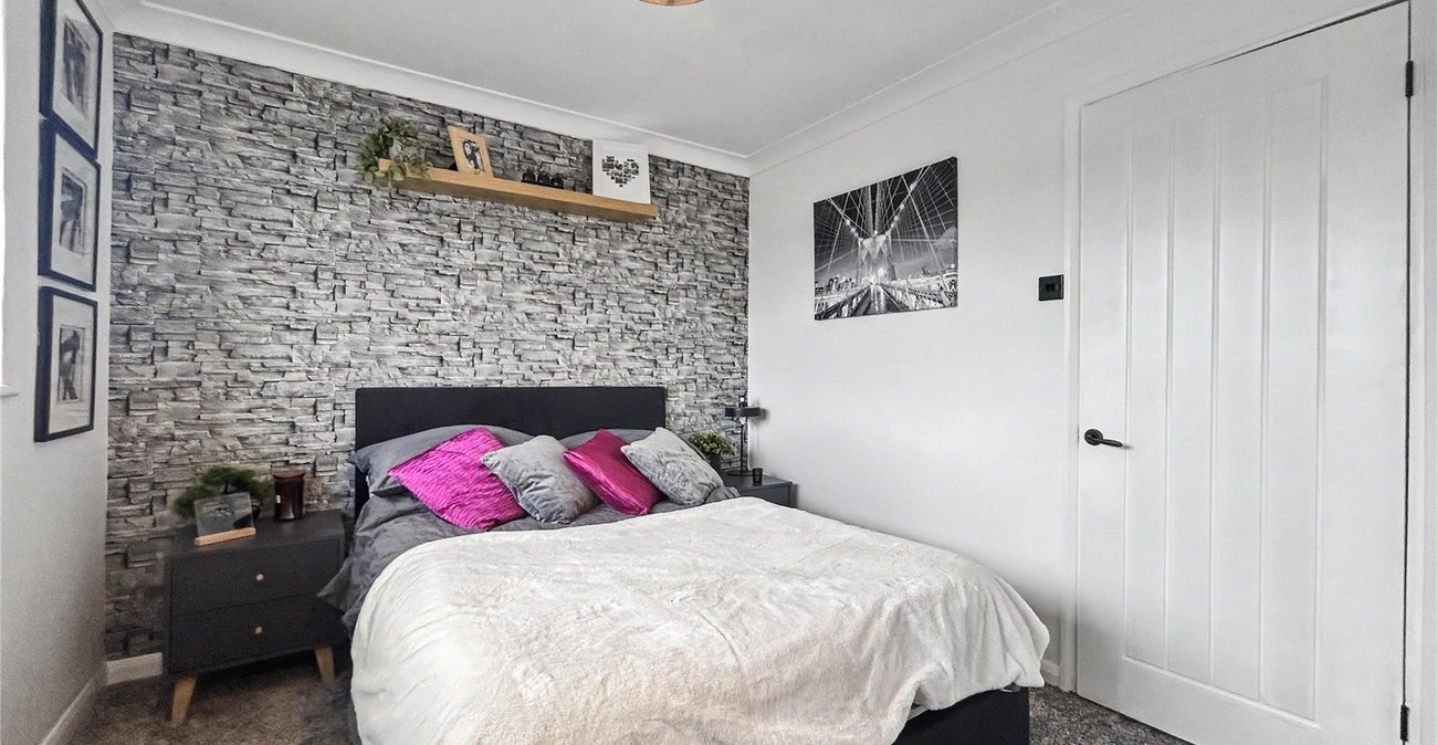 2 bedroom house for sale in Gillingham | Robinson Michael & Jackson