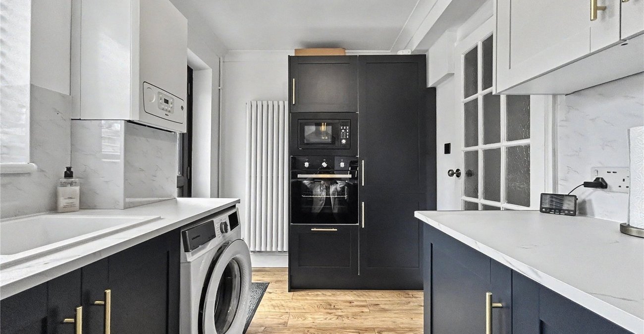 2 bedroom house for sale in Gillingham | Robinson Michael & Jackson